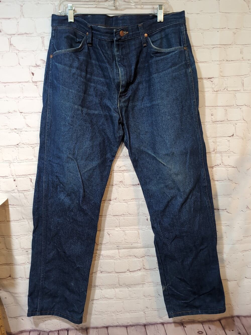 1990's Wrangler 13MWZ Cowboy Cut Jean Men 35x30 Blue Straight Leg Made in Mexico